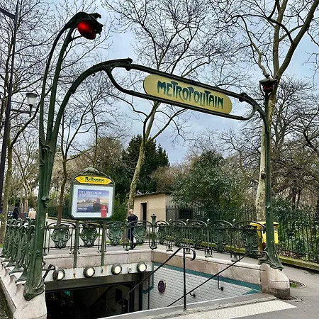 Apartment Stylish Duplex In Front Of Buttes-chaumont