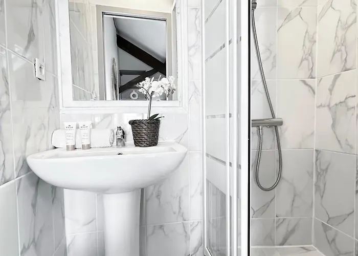Appartement Stylish Duplex In Front Of Buttes-chaumont *