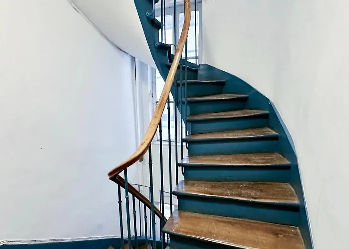 Stylish Duplex In Front Of Buttes-chaumont Appartement Paris